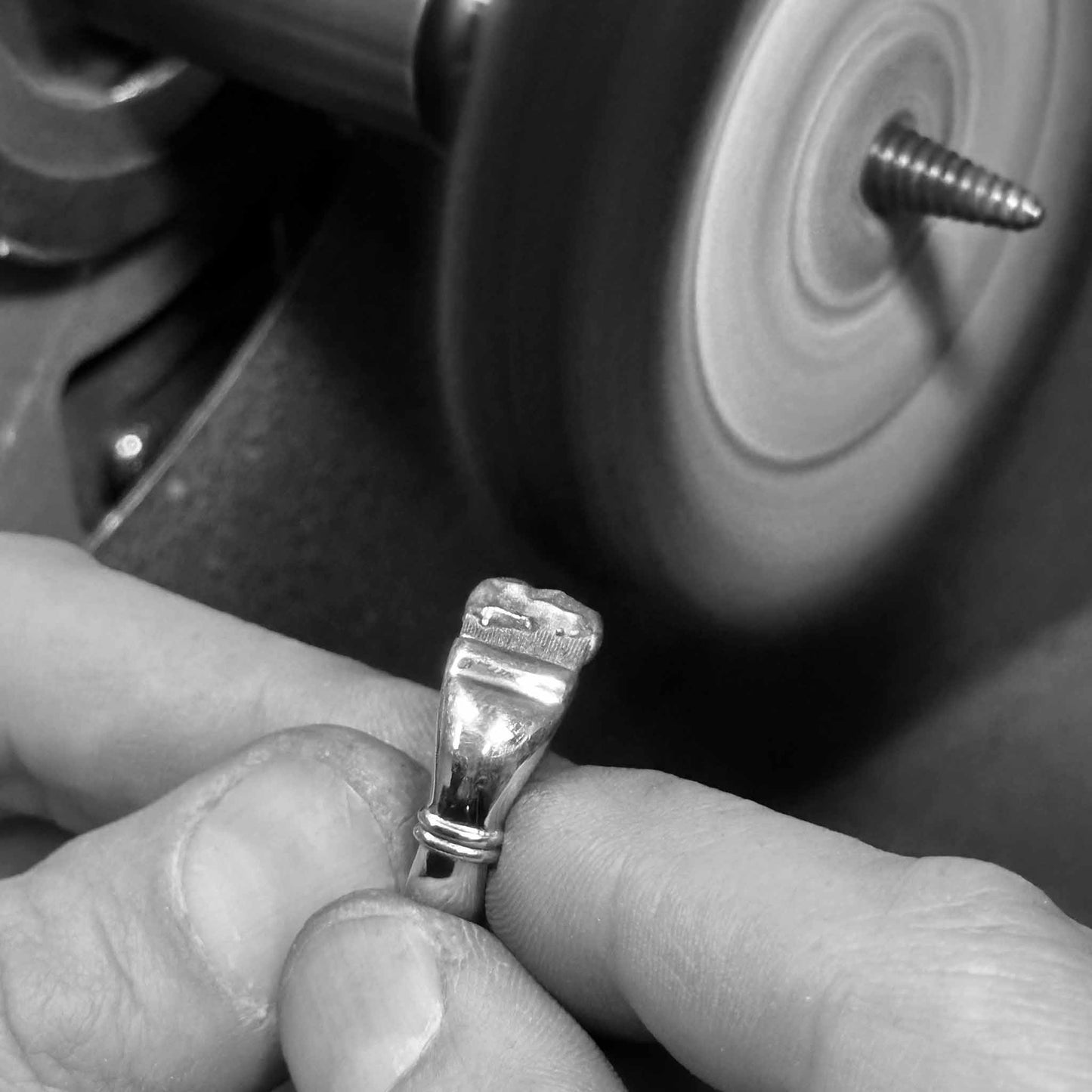 Mimi So Parsons Brush Ring Craftsmanship
