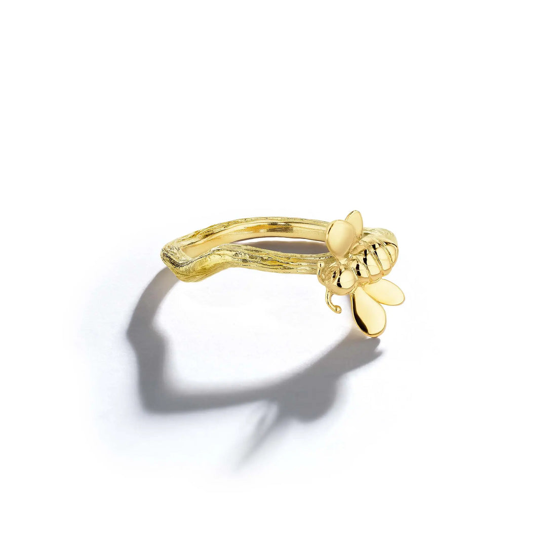 Wonderland Bumble Bee Ring 18k Yellow Gold