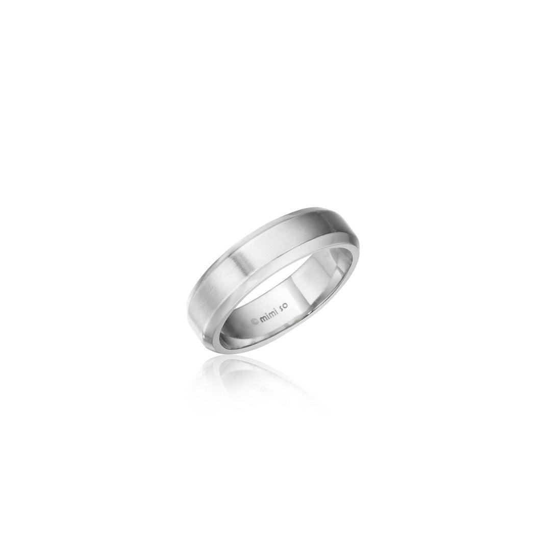 Men's Beveled Edge Wedding Band