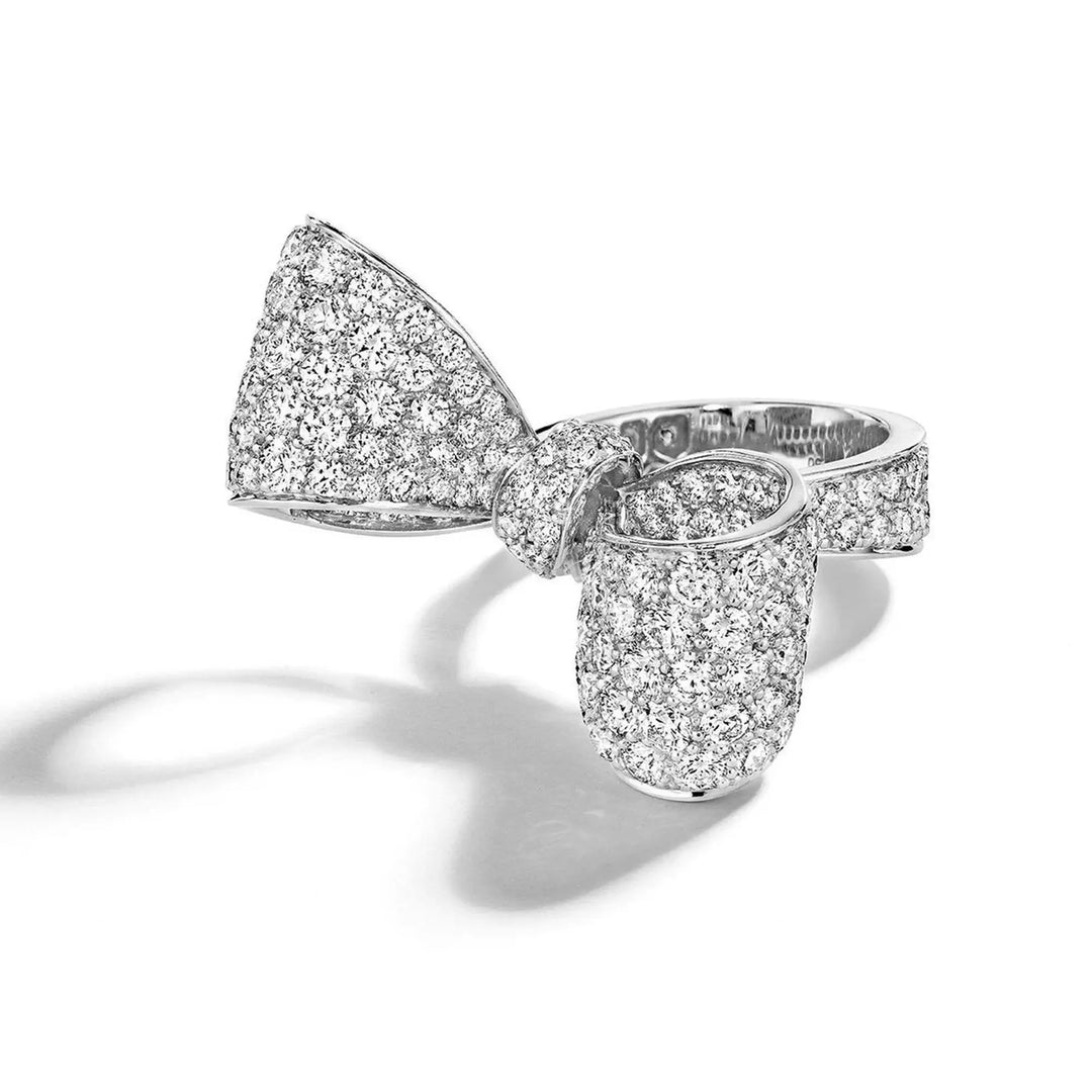 Bow Diamond Ring & Pavé Shank – Medium Mimi So