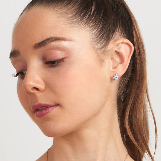 Anzia Flower Diamond Stud Earrings – XL