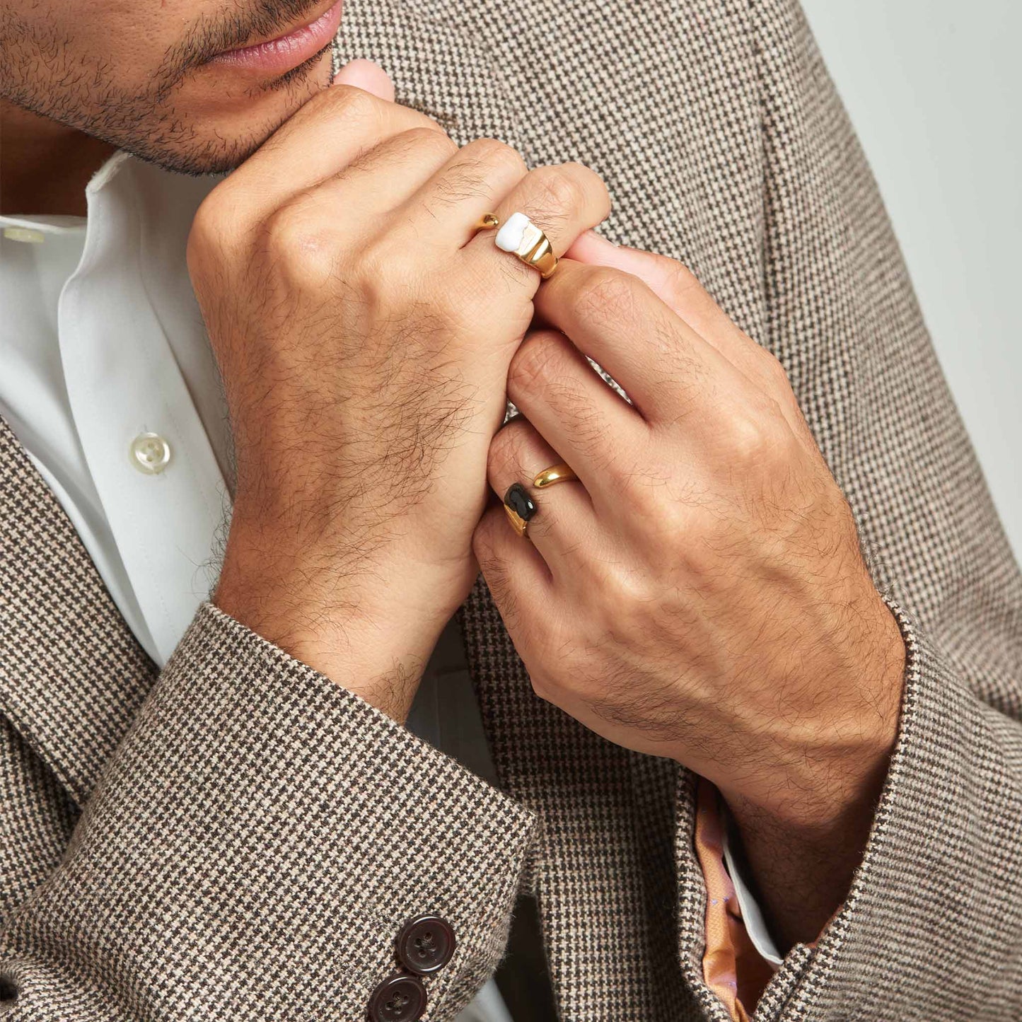 Parsons Brush Ring Large on Man