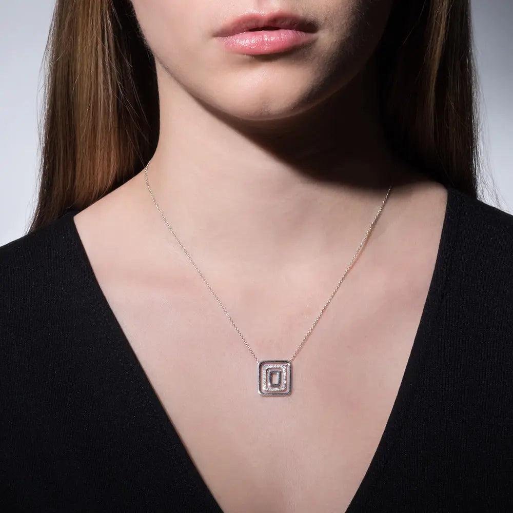Piece Square Swing Necklace - Small Mimi So