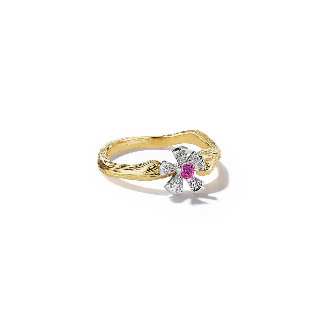 Wonderland Orchid Flower Ring 18k Yellow Gold