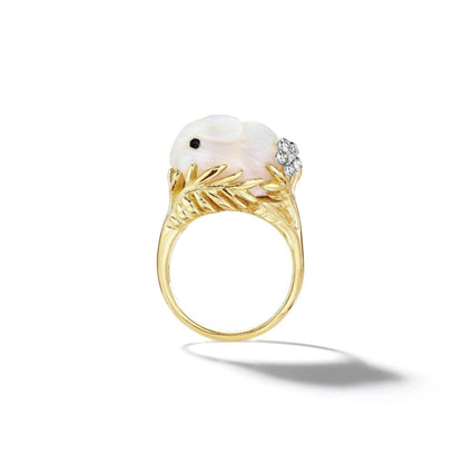 Mimi So Wonderland Linen White Opal Bunny Ring_18k Yellow/White Gold