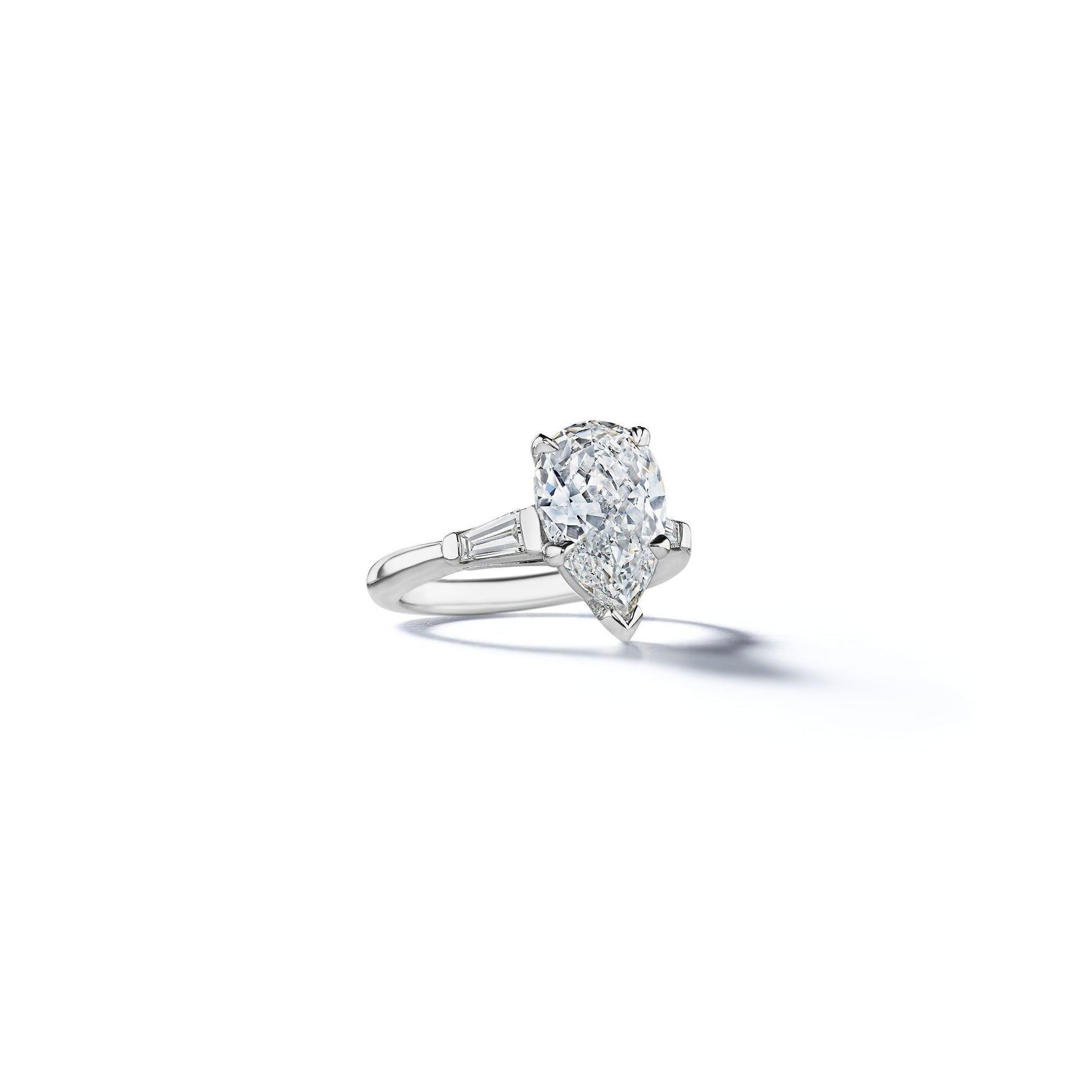 Mimi So Charlton Pear Baguette Diamond Engagement Ring_Platinum