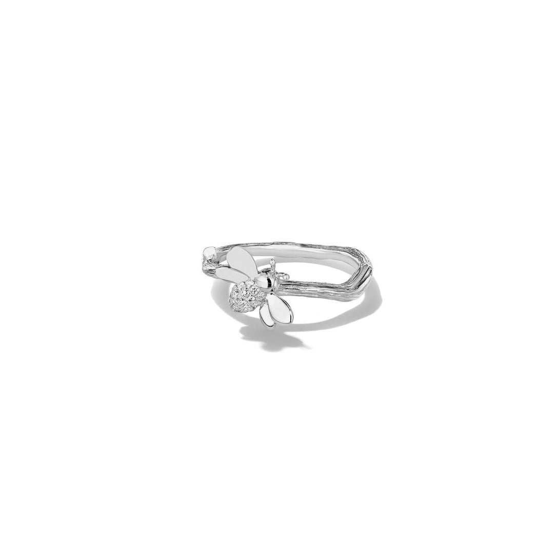 Wonderland Bee Diamond Ring in 18k White Gold